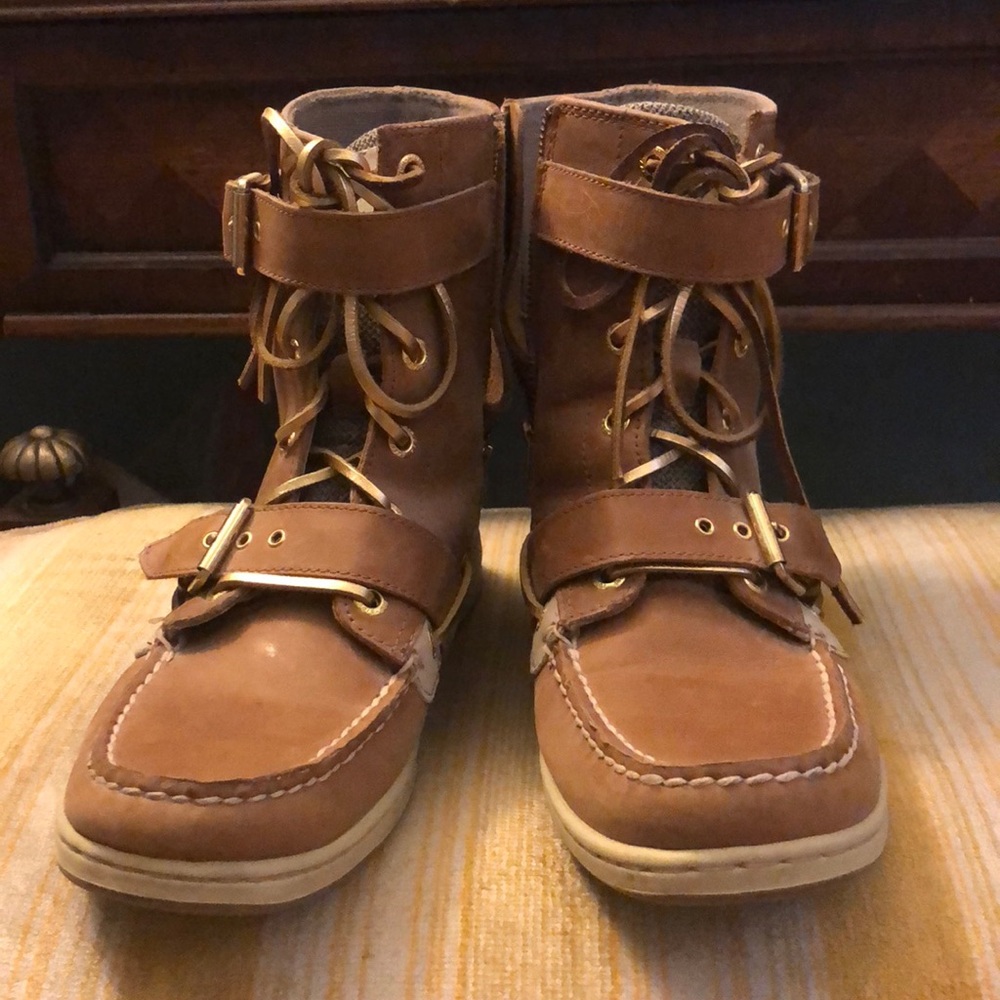 Women’s sperry top-sided boots